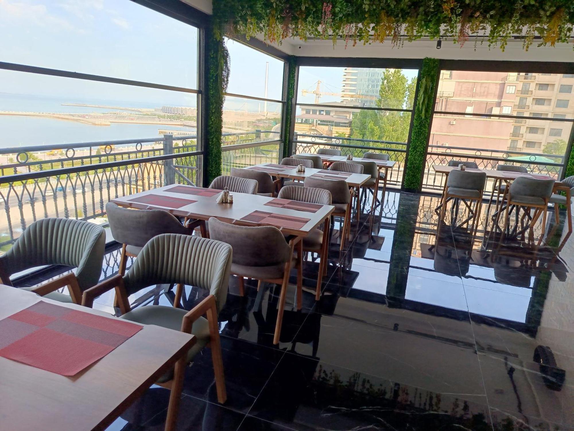 Baku Panorama -Halal Hotel エクステリア 写真